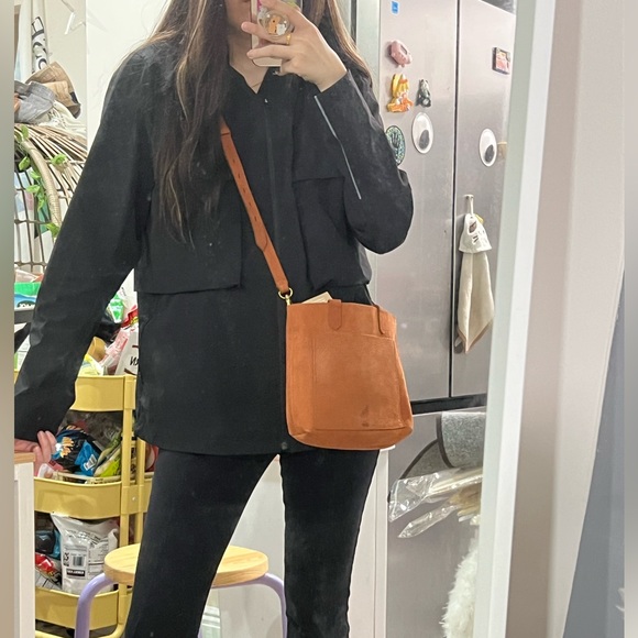 Used- Madewell The Small Transport Crossbody in Nubuck Leather: Rainbow Strap - Picture 6 of 17